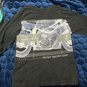 Great for School!! Long sleeve Tee